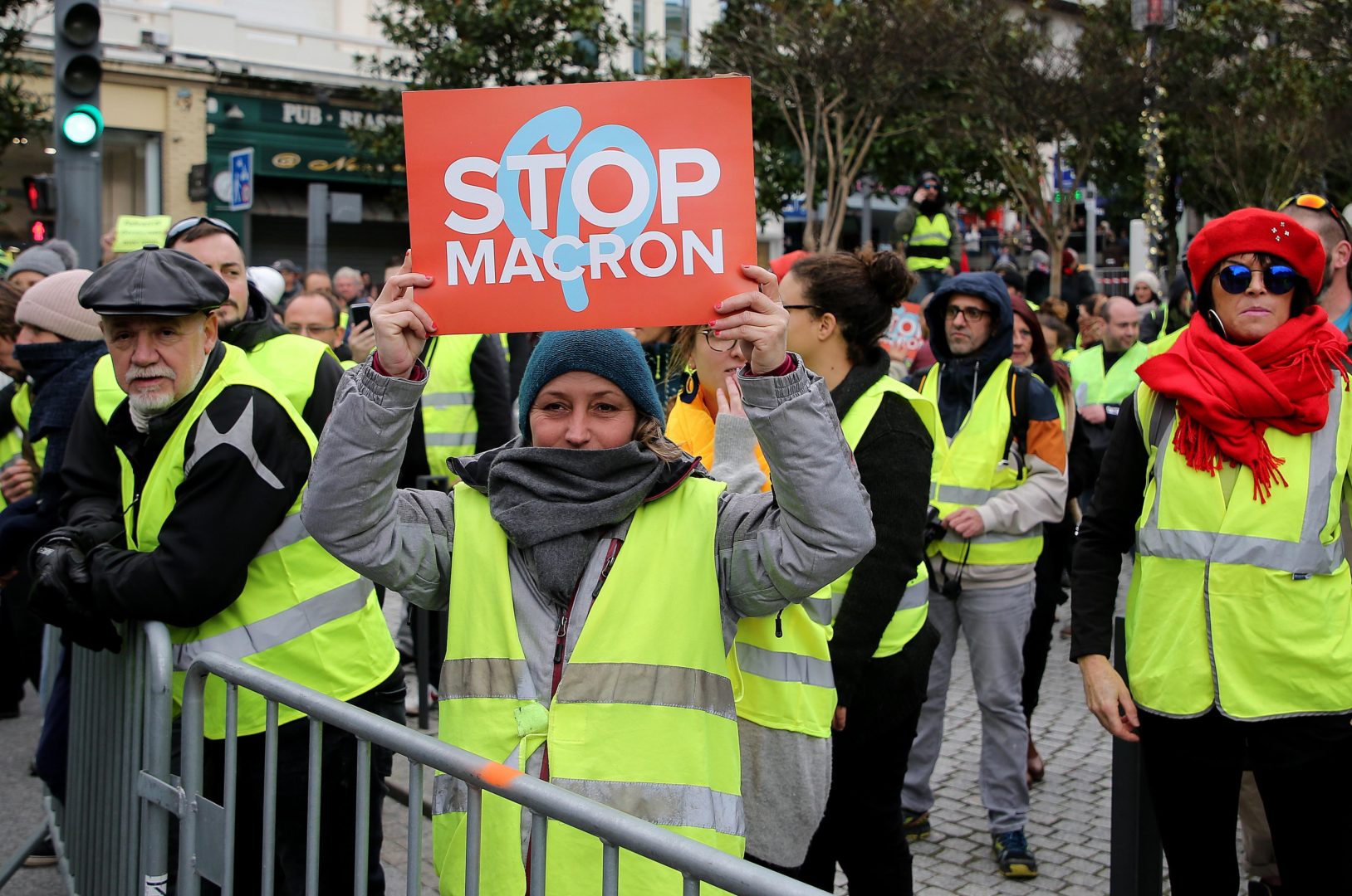 La rivolta dei gilet gialli: dalla carbon-tax al dissenso verso Macron