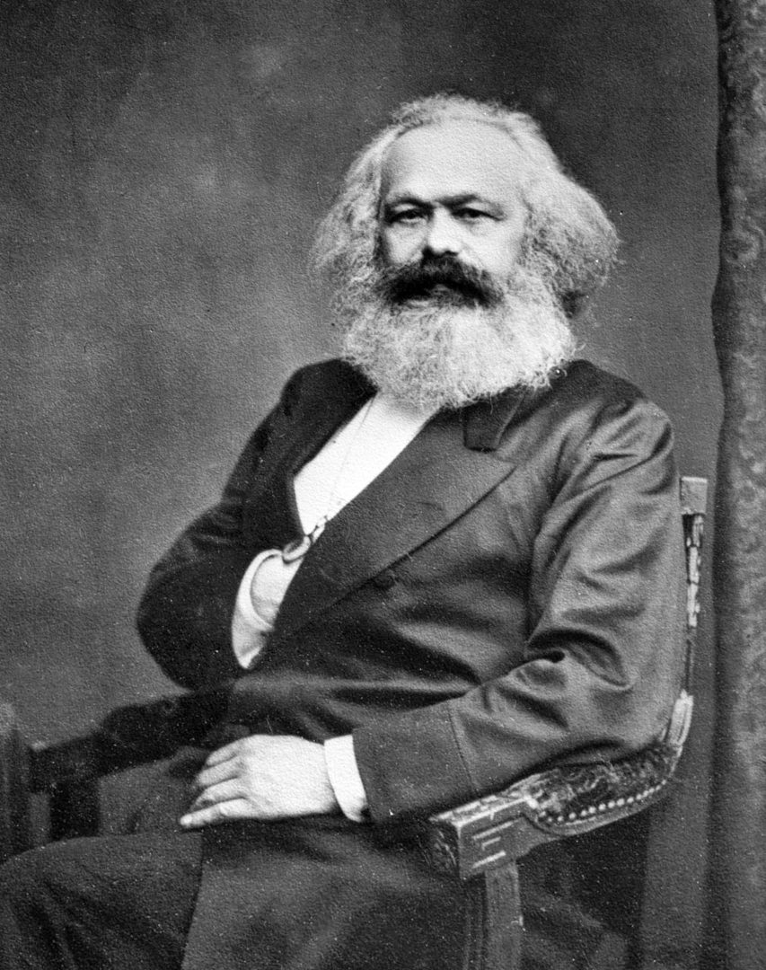 Manifesto del Partito Comunista e Manifesto Socialista per il XXI secolo: due opere a confronto
