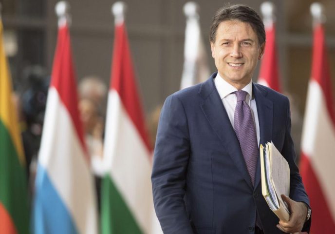 Giuseppe Conte, premier della Repubblica Italiana.