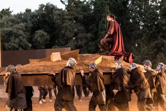 "Agamennone" di Eschilo, in scena al teatro greco di Siracusa, durante la stagione del 2014.