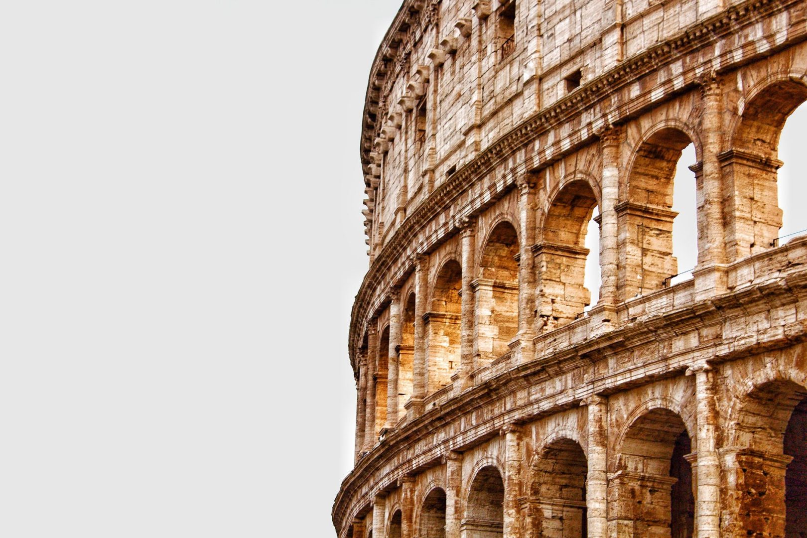L’Anfiteatro Flavio: immagine storica di una dinastia che cambiò il volto di Roma