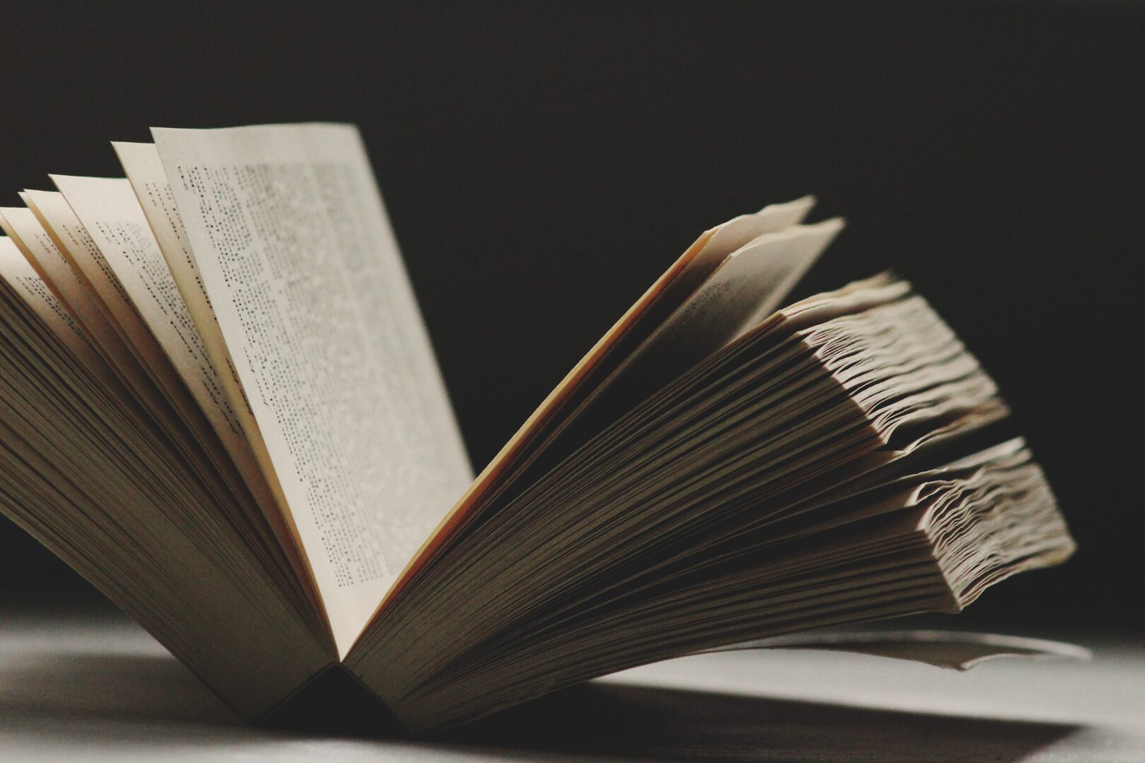 “Quasi amici”: ecco tre “tradimenti” che sono accaduti nella storia della filosofia