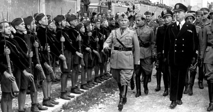 Dall’espulsione dal PSI alla dittatura: approfondiamo la vita politica di Benito Mussolini