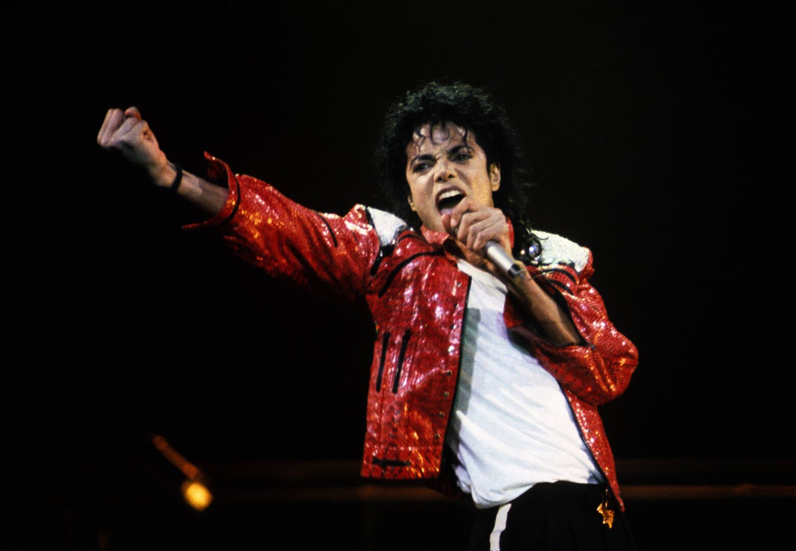 “Billie Jean” e “Bad” di Michael Jackson: esaminiamo gli stili di attaccamento nelle relazioni sentimentali