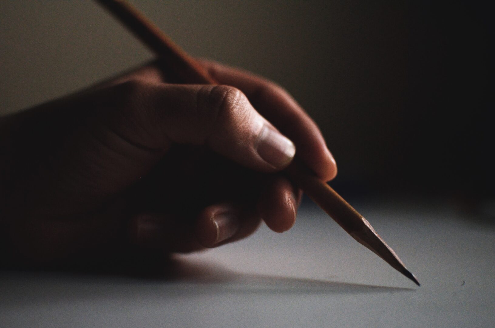 Inizia la maturità con la prova scritta: vediamo l’importantanza della scrittura per corpo e mente