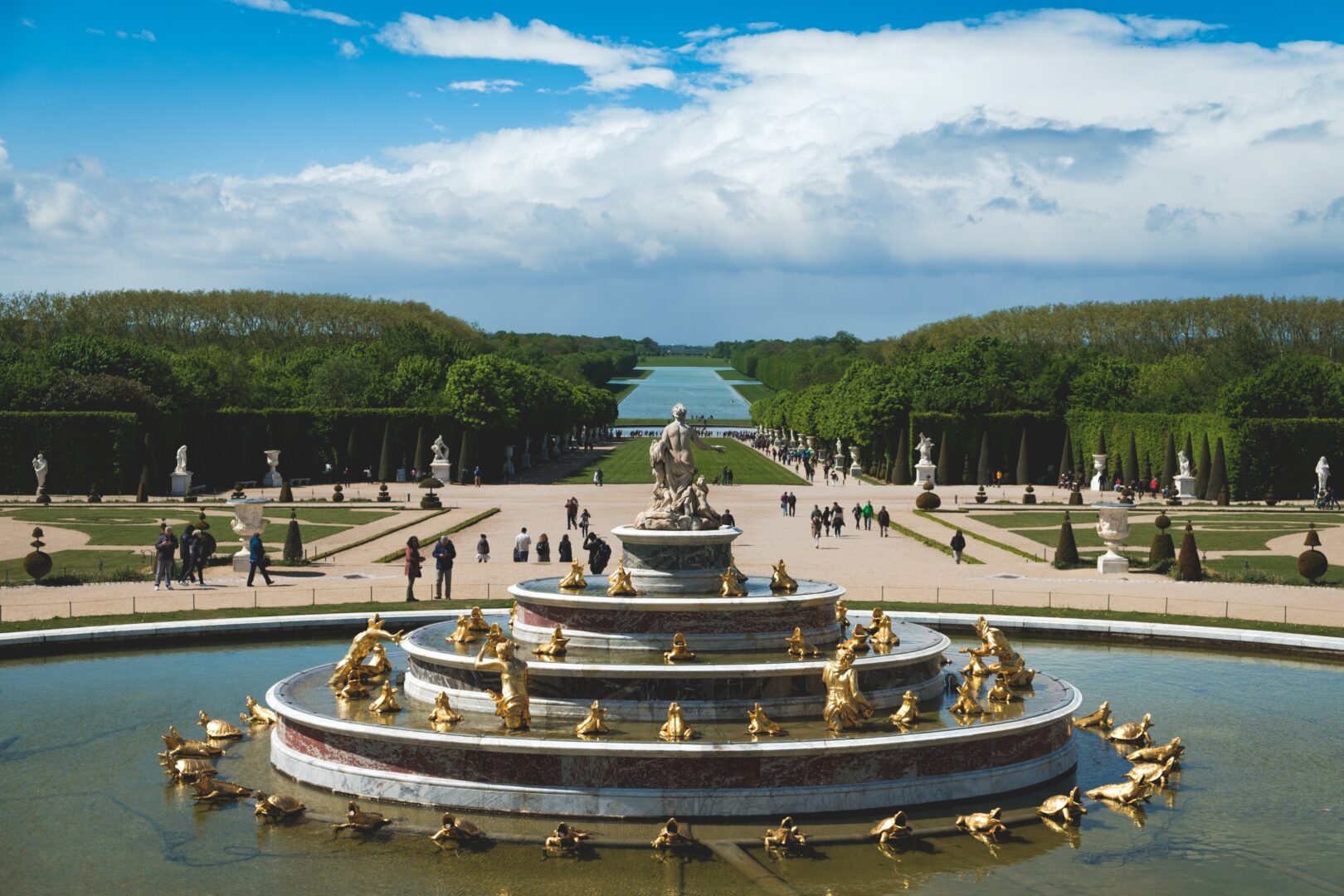Grande festa alla corte di Francia: scopriamo la storia della contessa du Barry