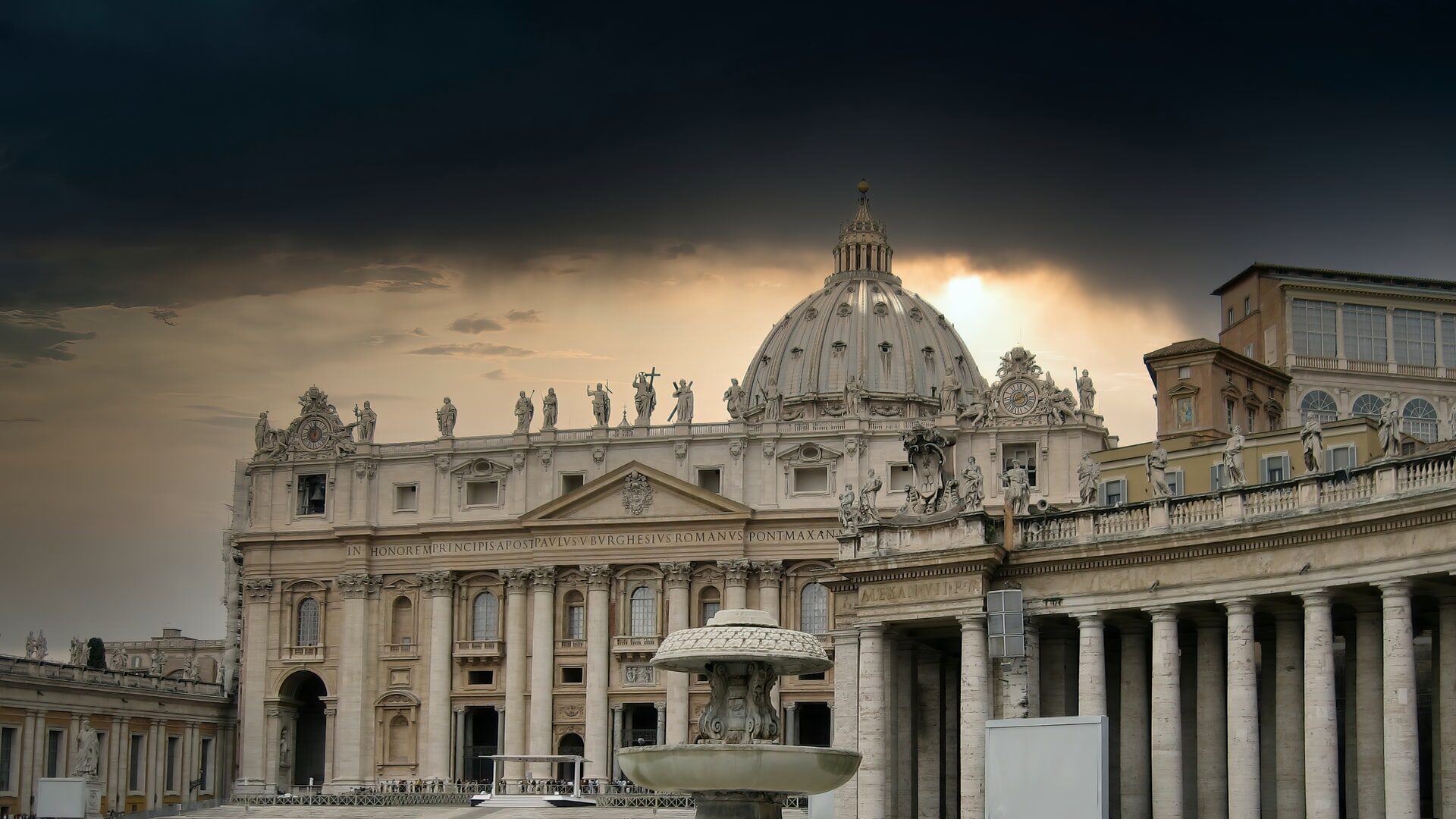Matteo Messina Denaro chiede i funerali laici: ecco perché la Chiesa non piace a nessuno
