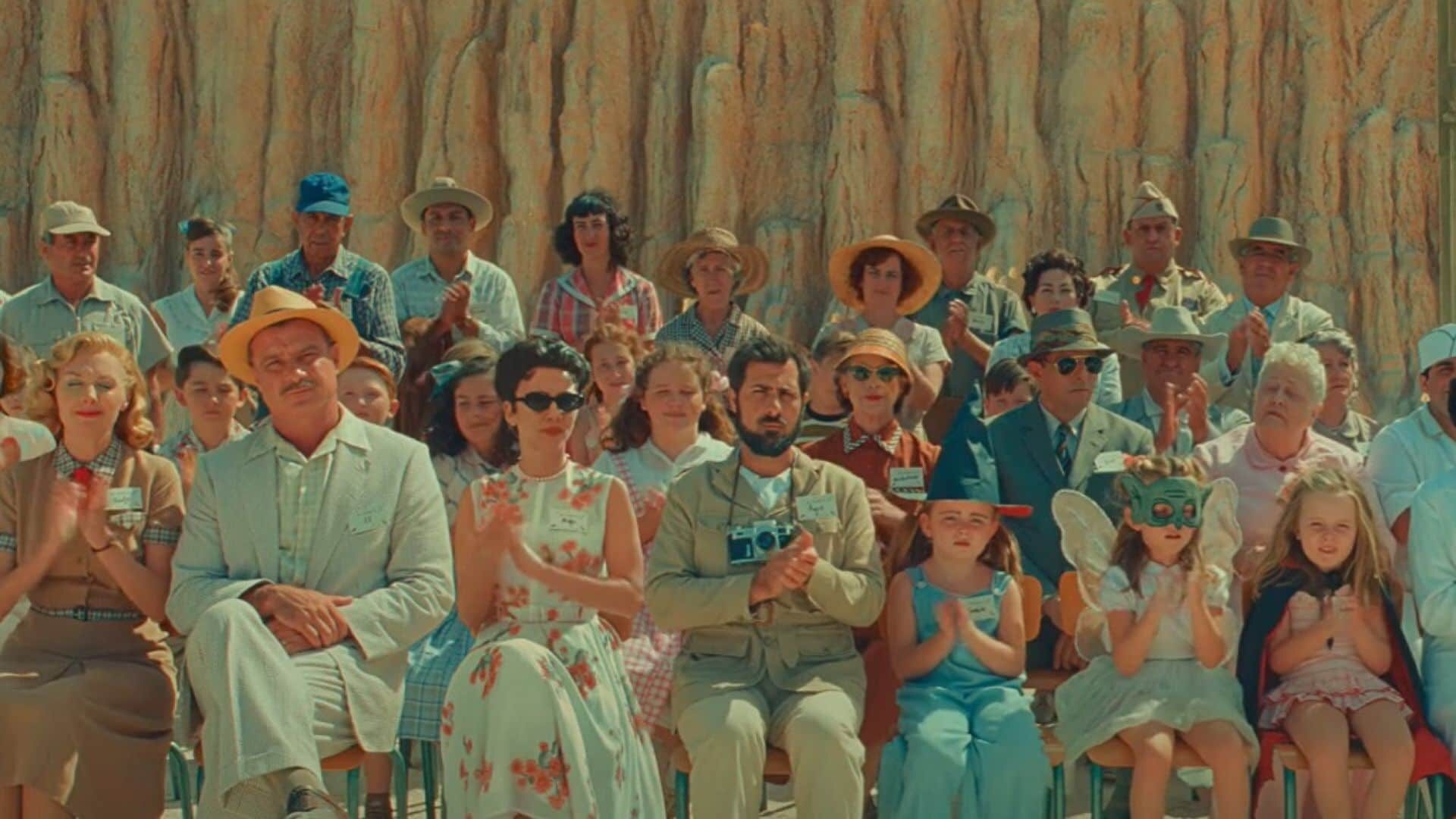 “Asteroid city”: Wes Anderson incontra Giorgio Strehler in una nuova forma di meta-teatralità