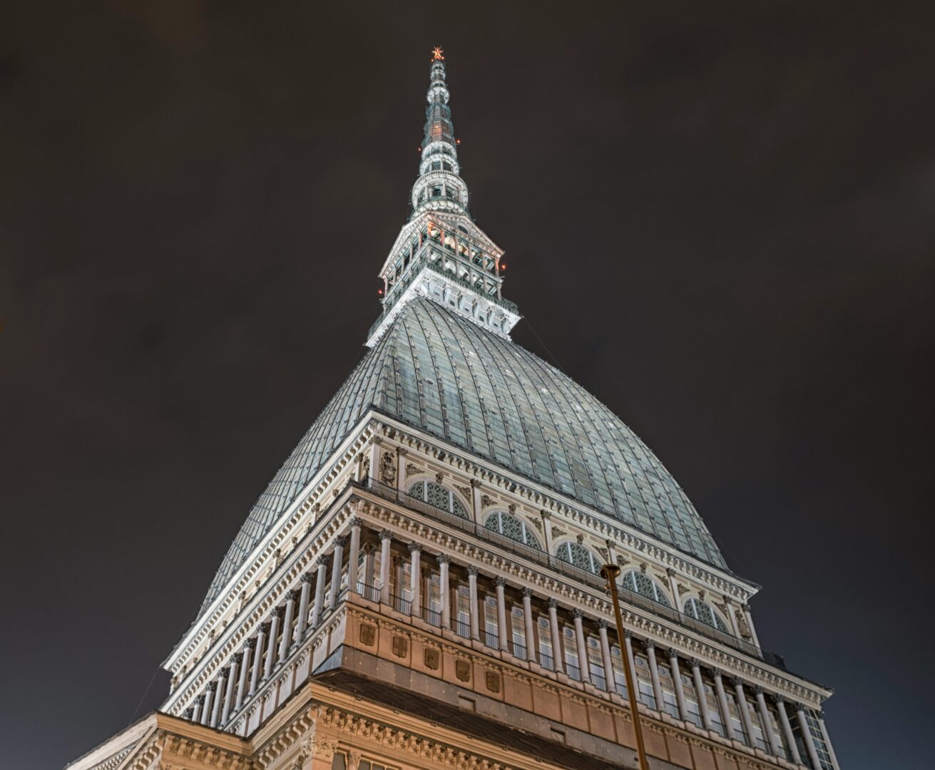 “The world of Tim Burton” incanta tutti i visitatori della Mole Antonelliana