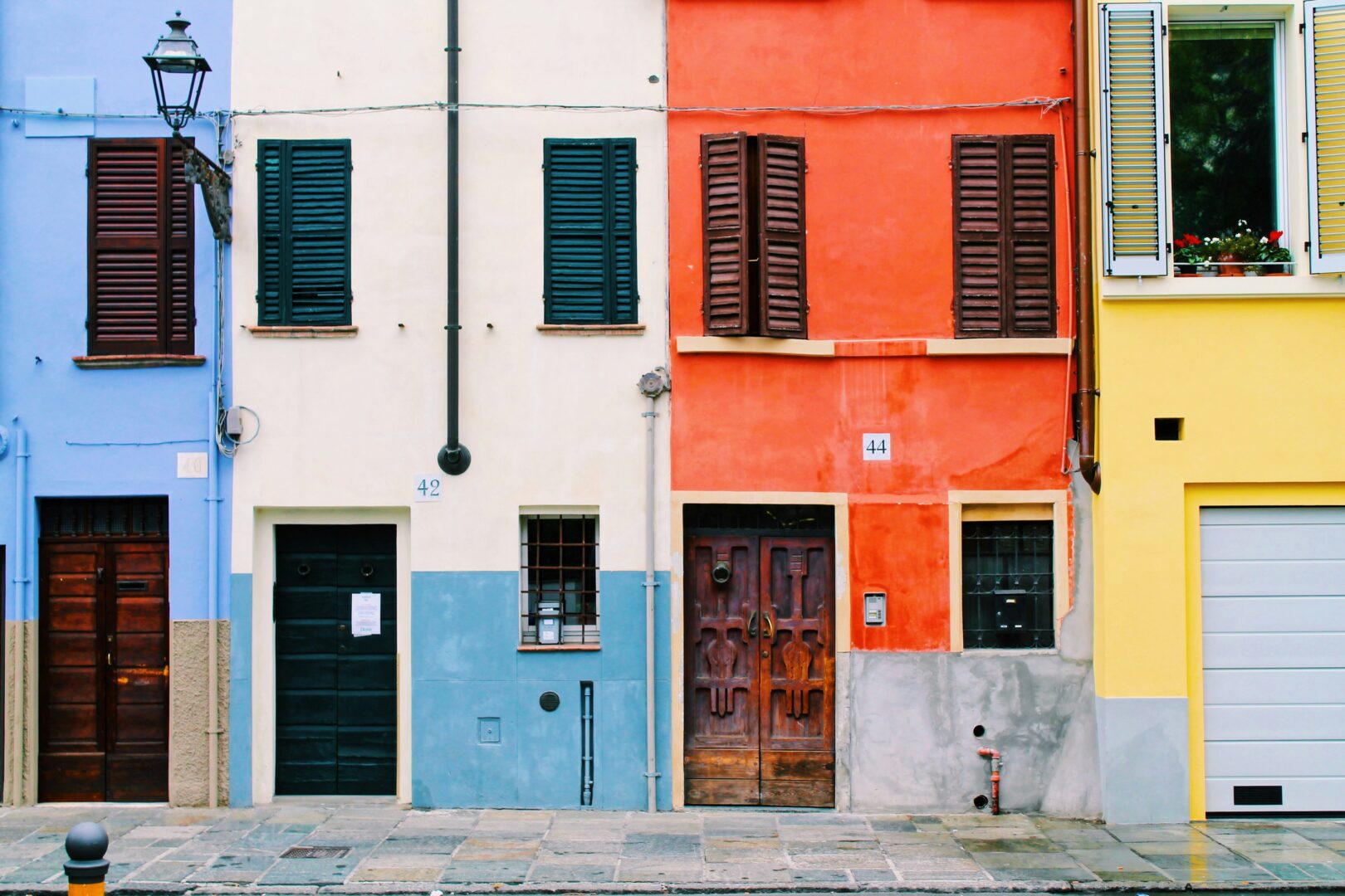 Pensare alle città come spazio umano è ormai un’utopia? Rispondono Calvino e l’Unesco