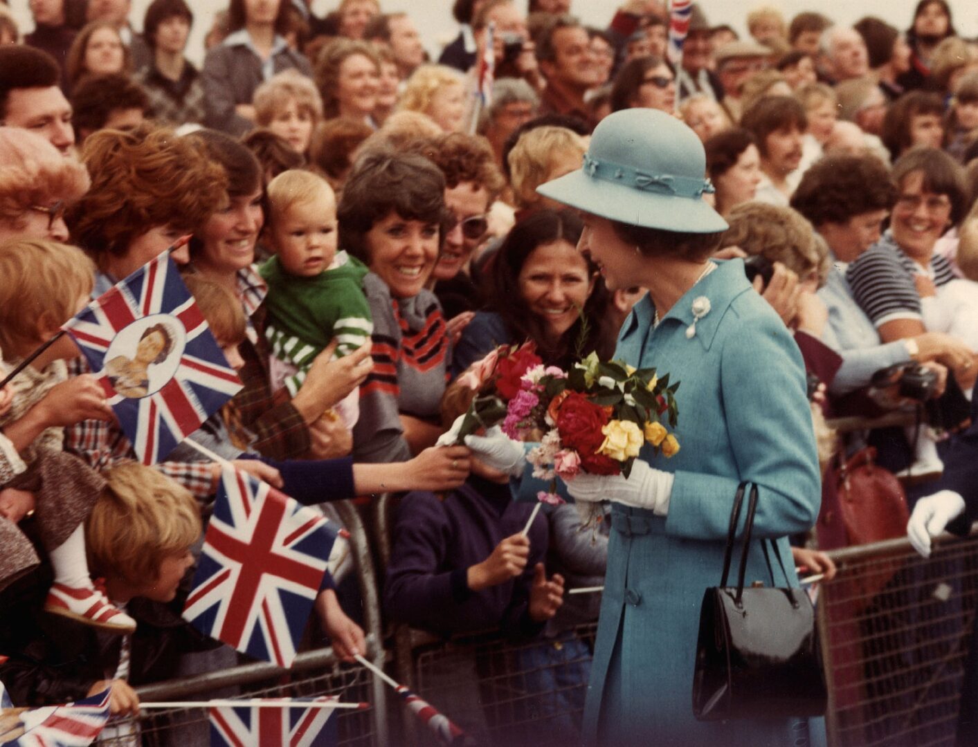 “The Crown” ci racconta la monarchia britannica: ecco gli aspetti più importanti