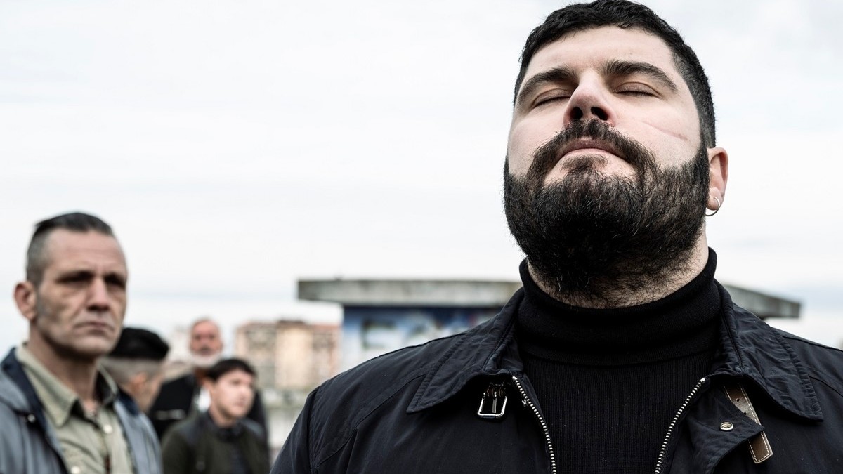 Fratelli d’italia: Gomorra idealizza la vita da camorristi? Vediamolo con la teoria della letteratura