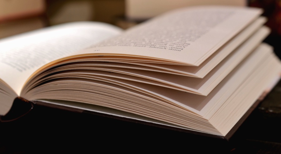 Elsa Morante e Francesco De Gregori svelano come la memoria deforma costantemente il nostro passato